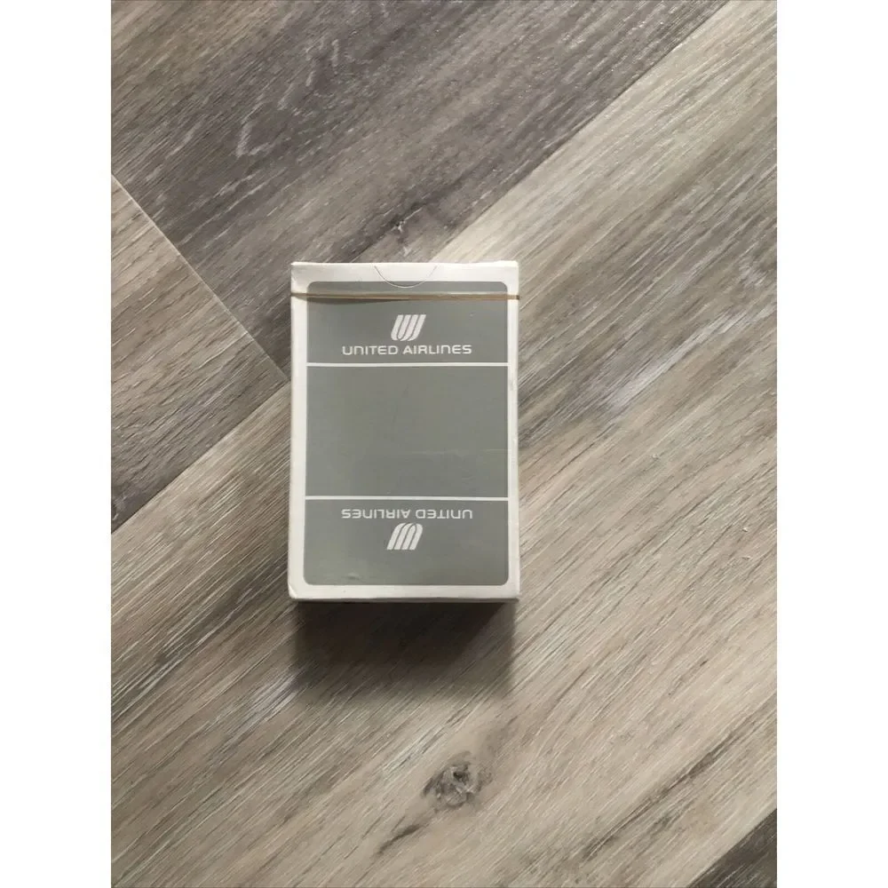 United Airlines Playing Cards . Sealed